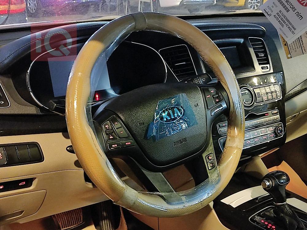 Kia Cadenza
